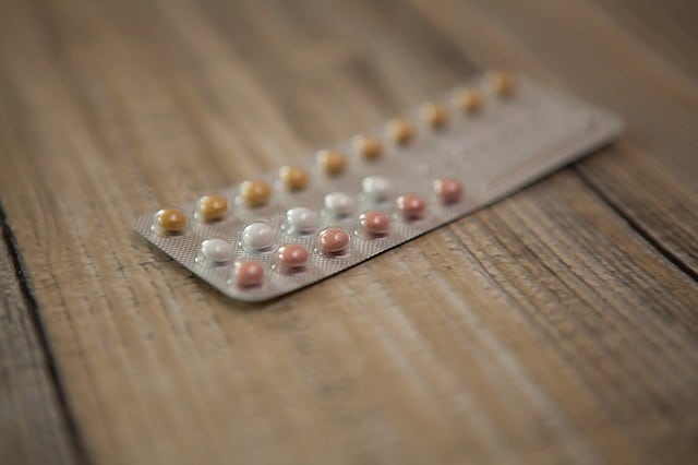 Tác dụng phụ của thuốc tránh thai gây cục máu đông