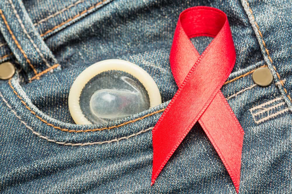 Triệu chứng nhiễm HIV qua 3 giai đoạn